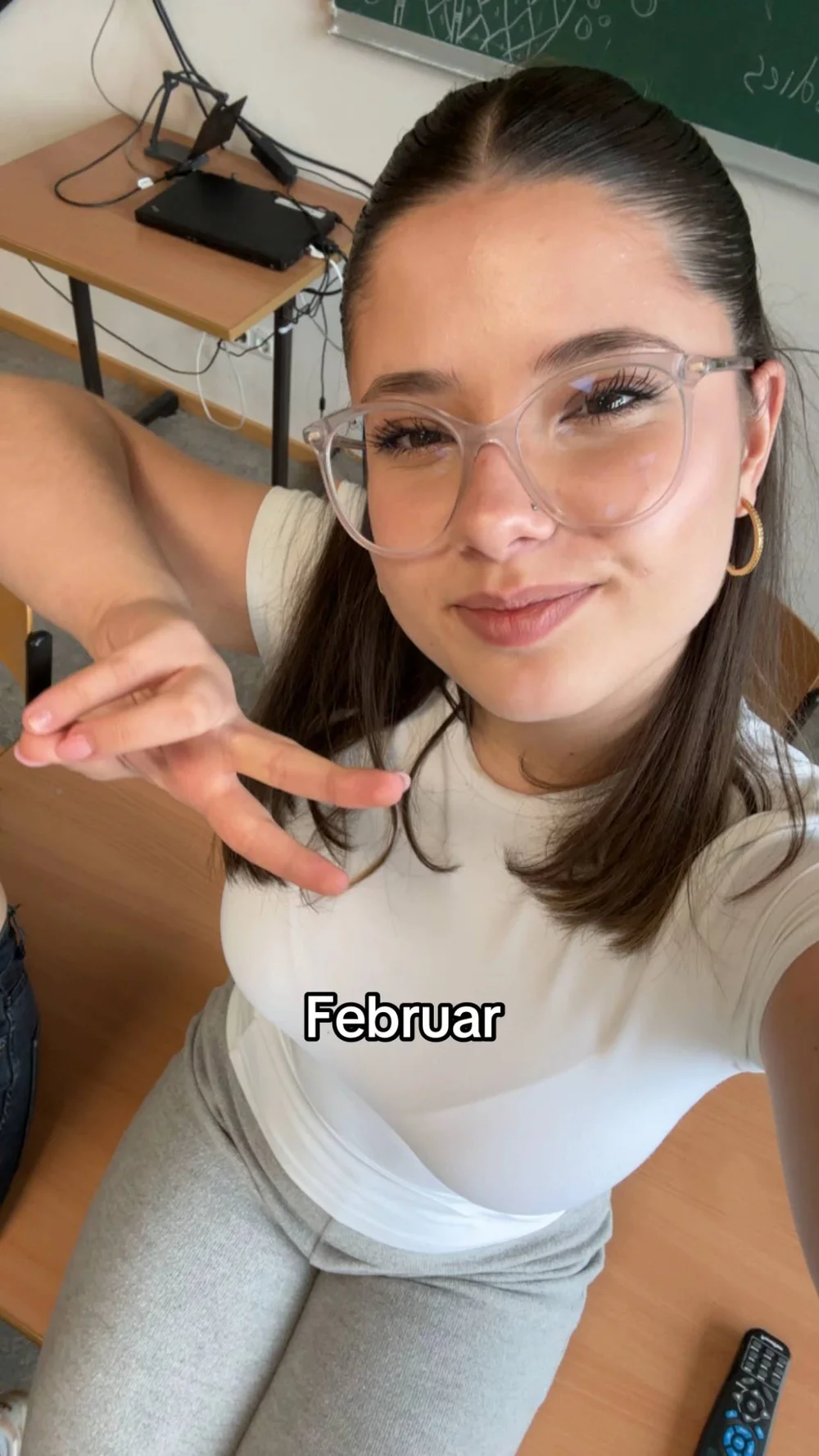 Lilou Secret Classroom Selfie Pose OnlyFans Photo Leaked