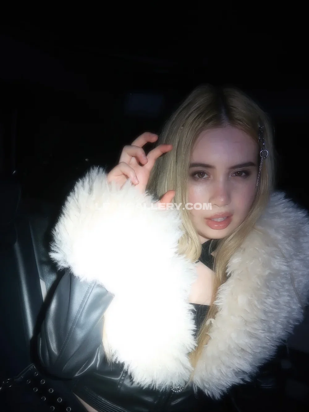 Liltay Furry Jacket Pose OnlyFans Photo Leaked