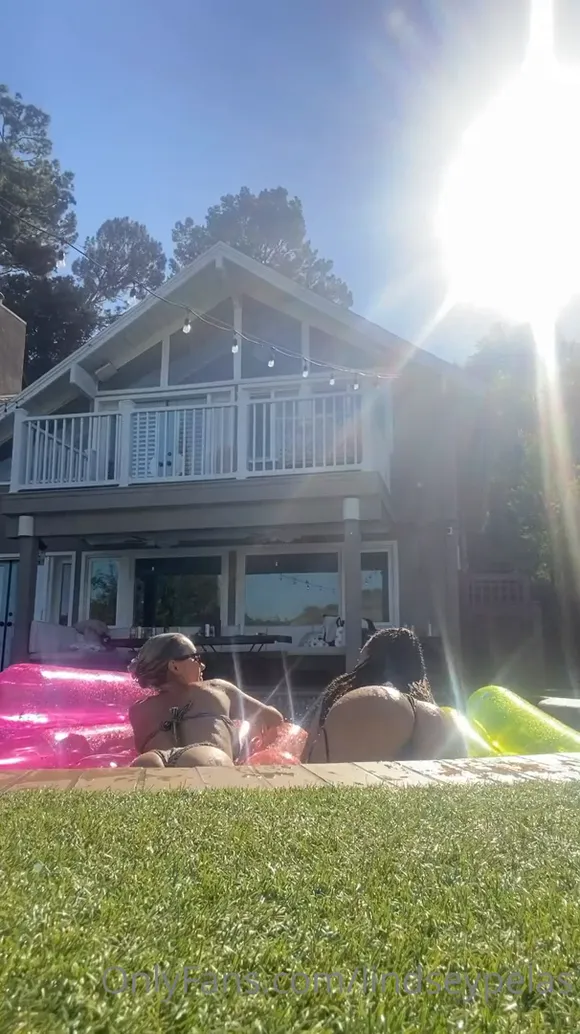 Lindseypelas / Lindsey_pelas Exclusive Leaked Nude OnlyFans #14386478