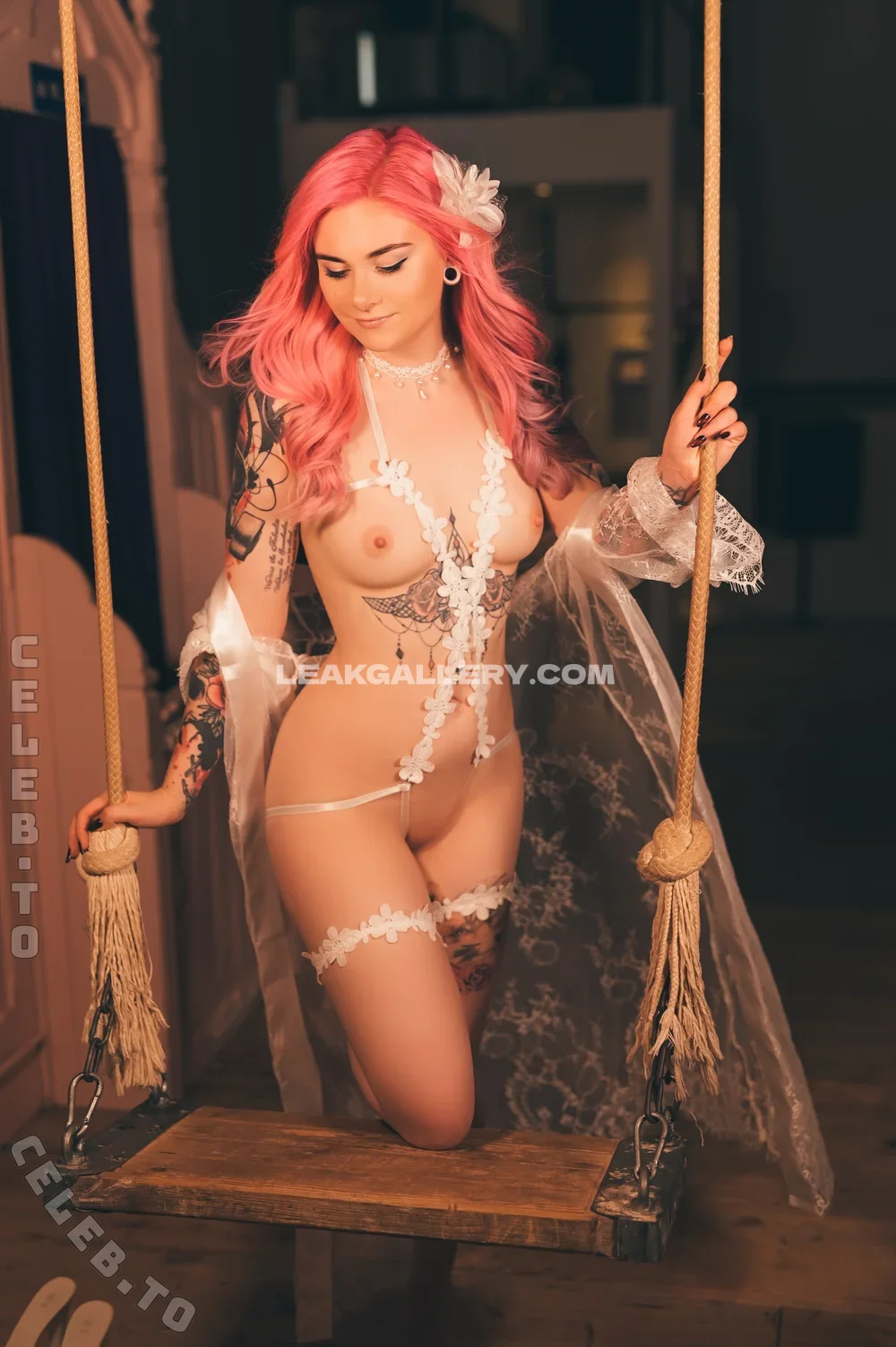 Linspics Lace Bodysuit Tease OnlyFans Photo Leaked