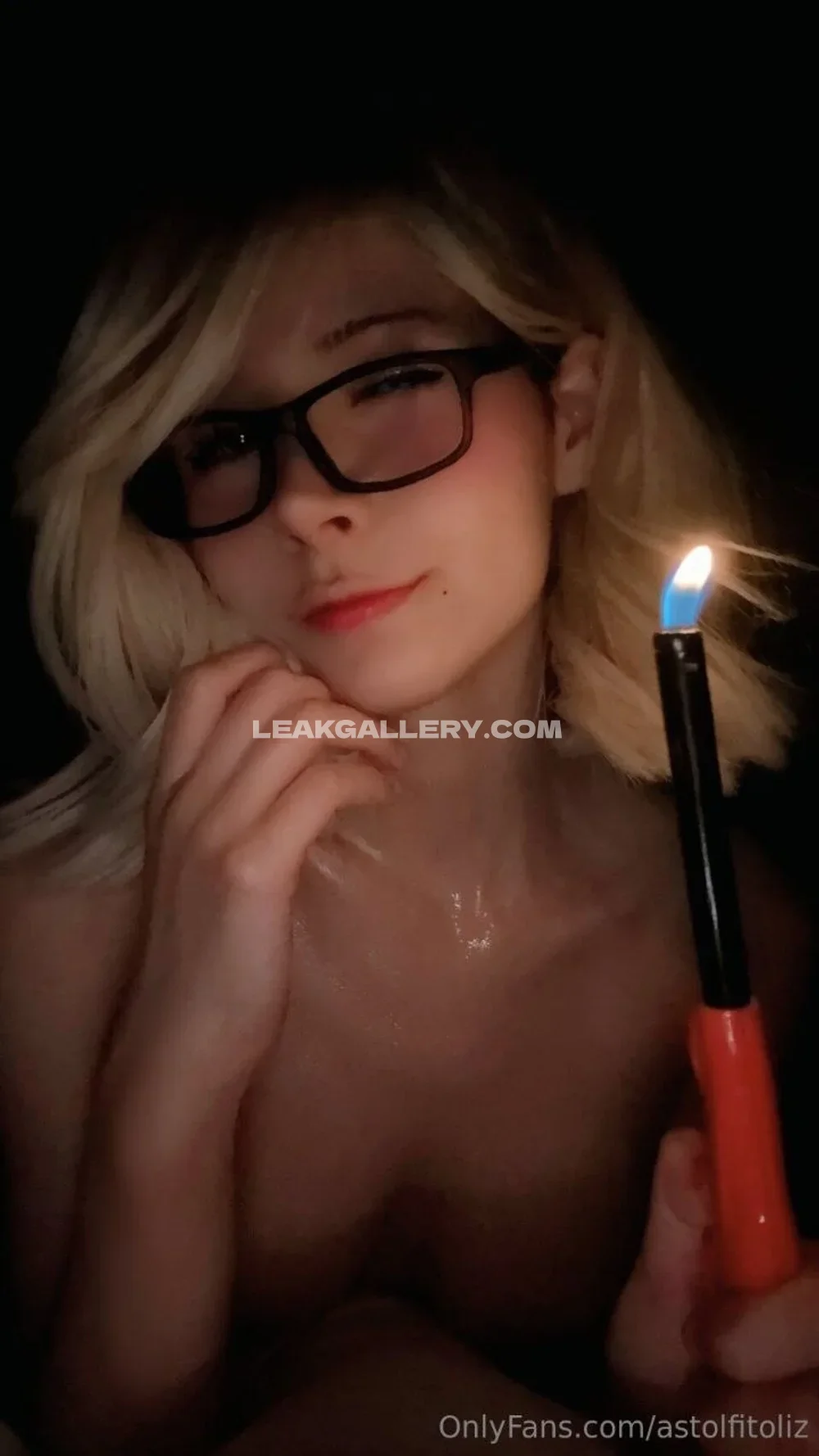 Lizyhsan Naked Candlelight Tease OnlyFans Photo Leaked