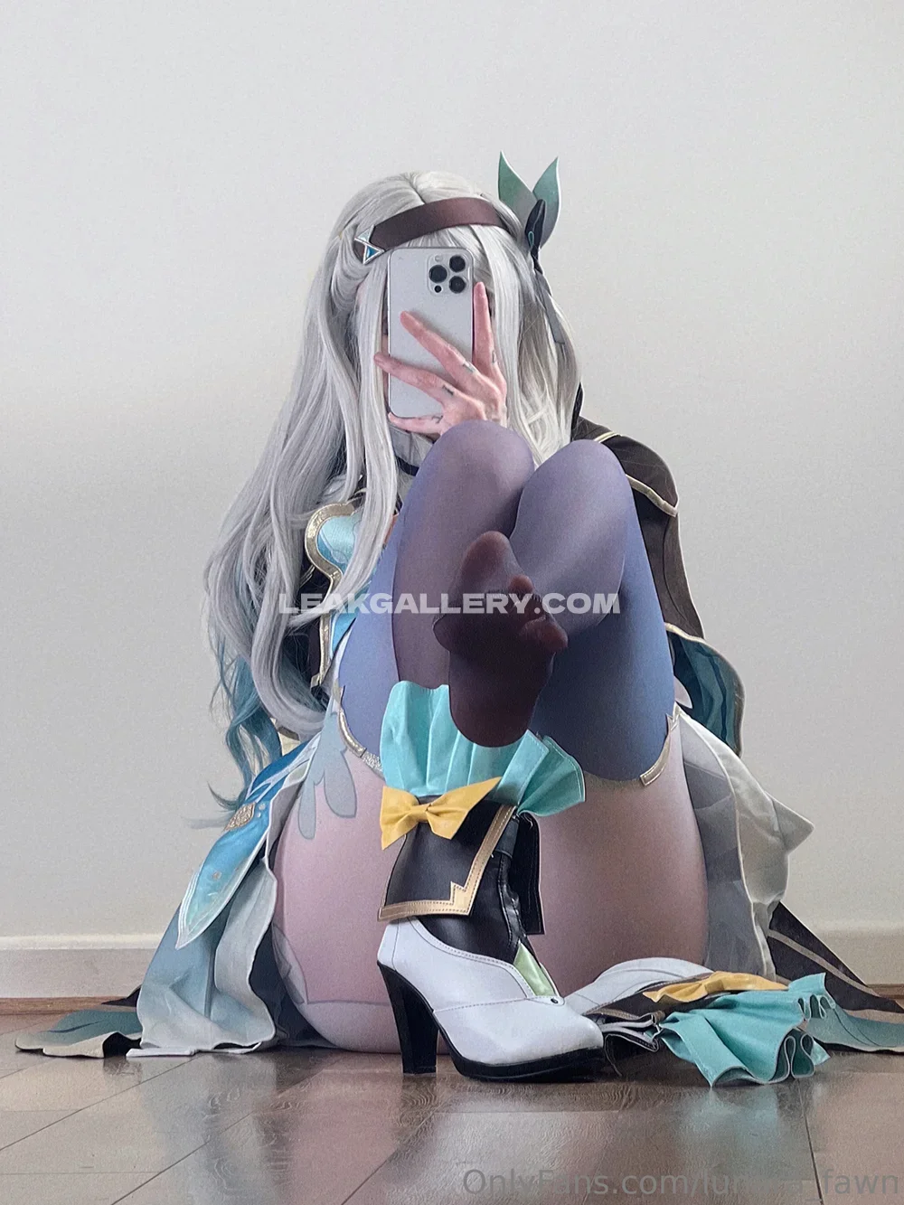 Lunara_fawn Cosplay Feet Tease OnlyFans Photo Leaked