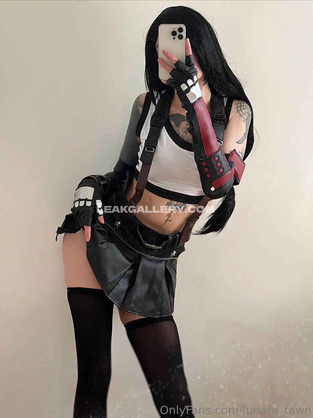 Lunara_fawn Leather Skirt Selfie Pose OnlyFans Photo Leaked