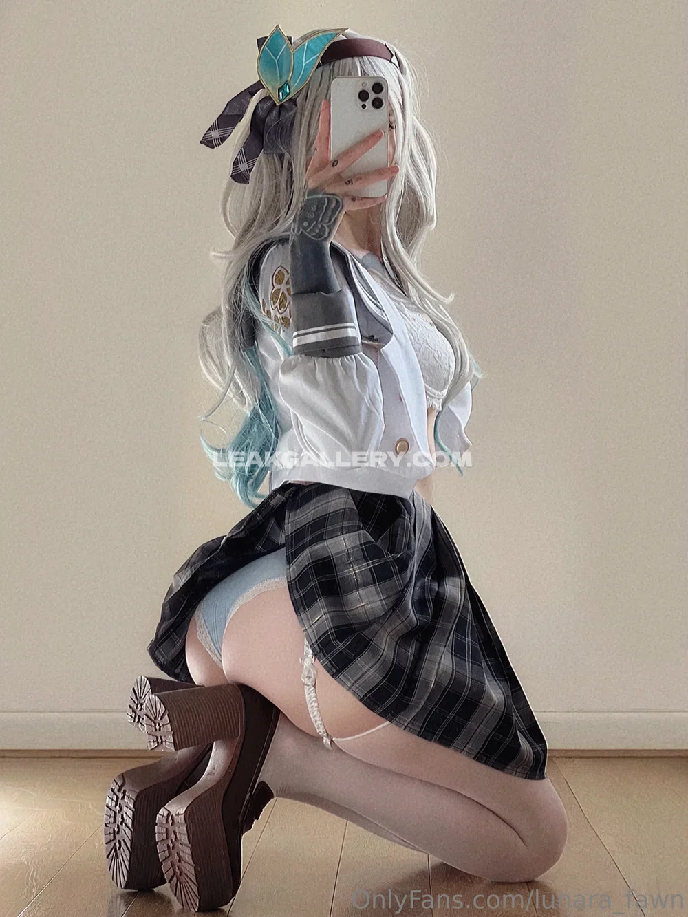 Lunara_fawn Schoolgirl Skirt Tease OnlyFans Photo Leaked