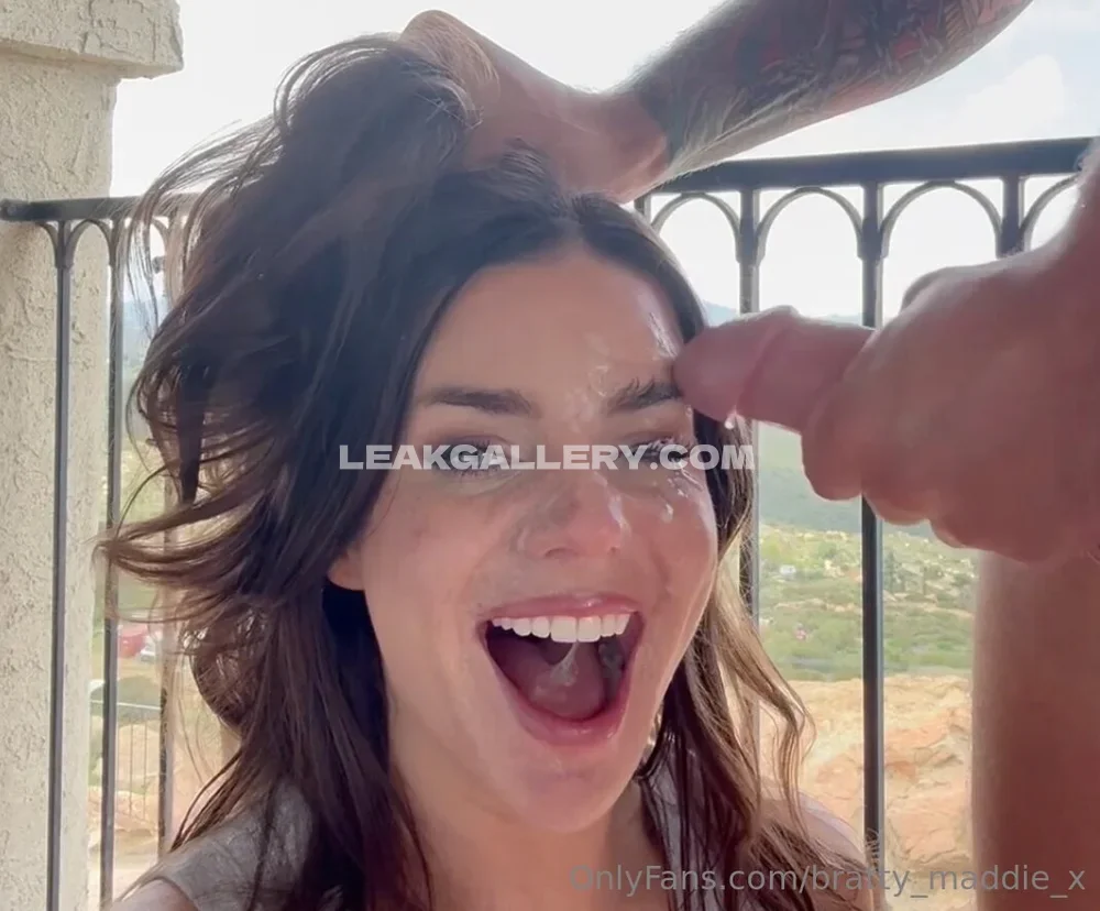 Maddiewrenx Facial cumshot OnlyFans Photo Leaked