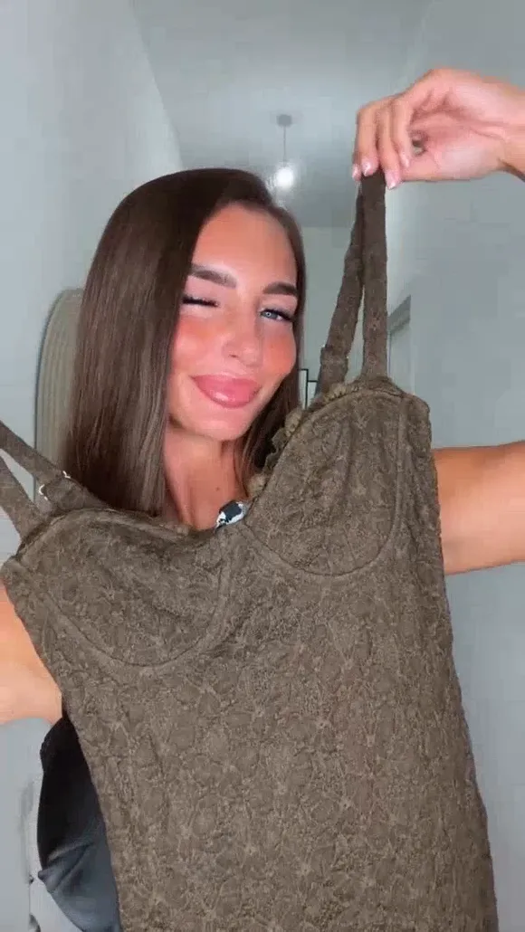 Maddycheary Bra Top Tease OnlyFans Video Leaked