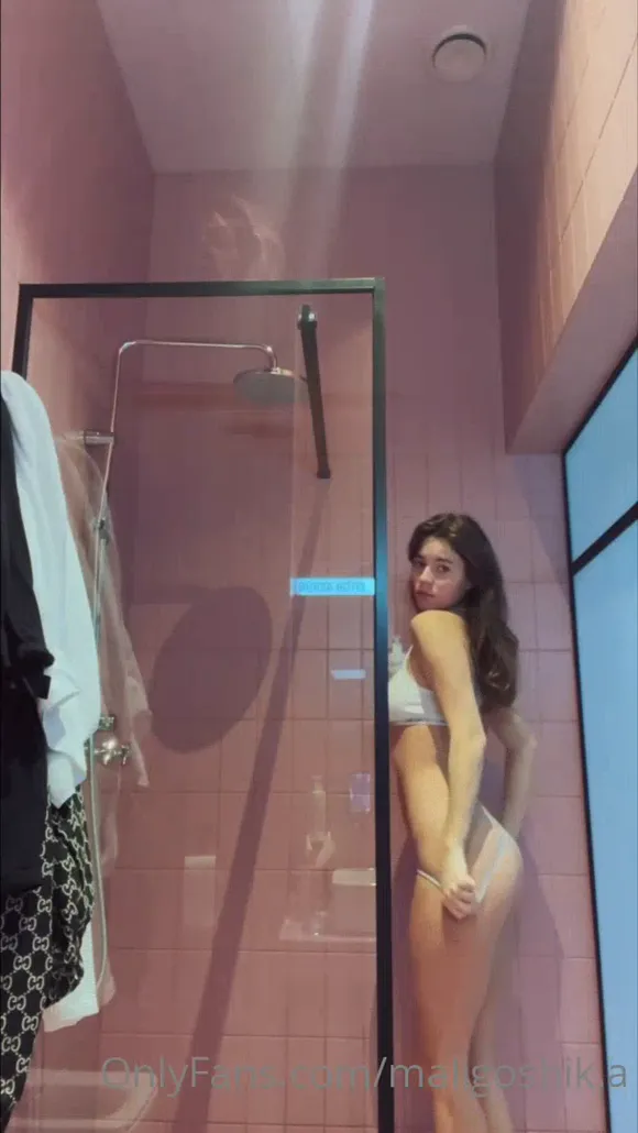 Maligoshik Naked Shower Tease OnlyFans Video Leaked