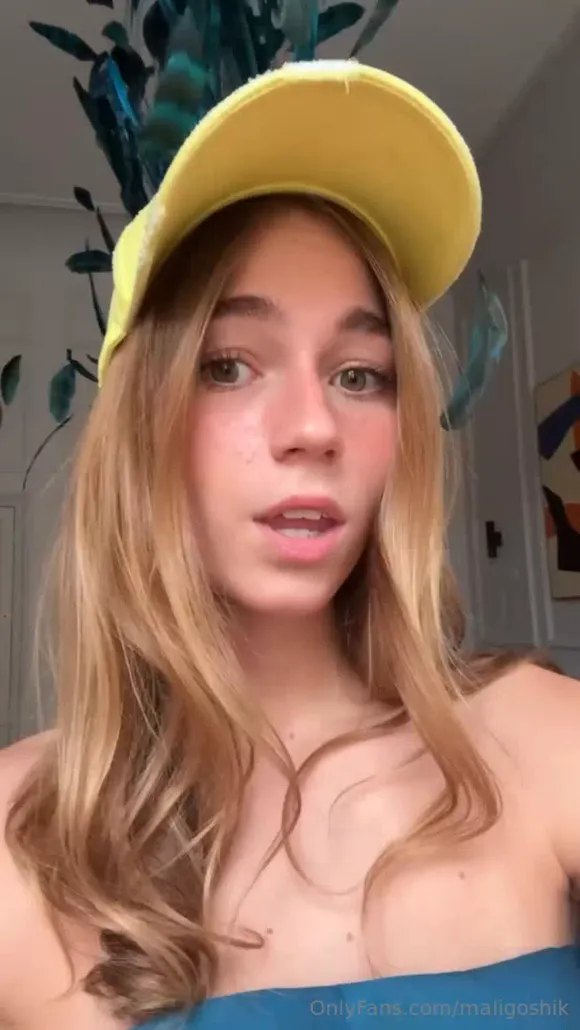 Maligoshik Topless Yellow Hat Selfie OnlyFans Video Leaked