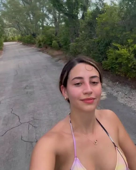 Mariamolivera Bikini Selfie Outdoors OnlyFans Video Leaked