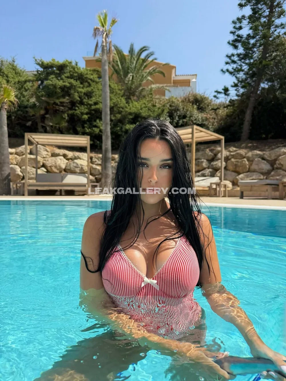 Martaa_diiaz Poolside Striped Swimsuit OnlyFans Photo Leaked