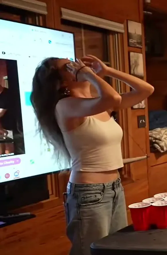 Maya_higa Topless Crop Top Dance OnlyFans Video Leaked