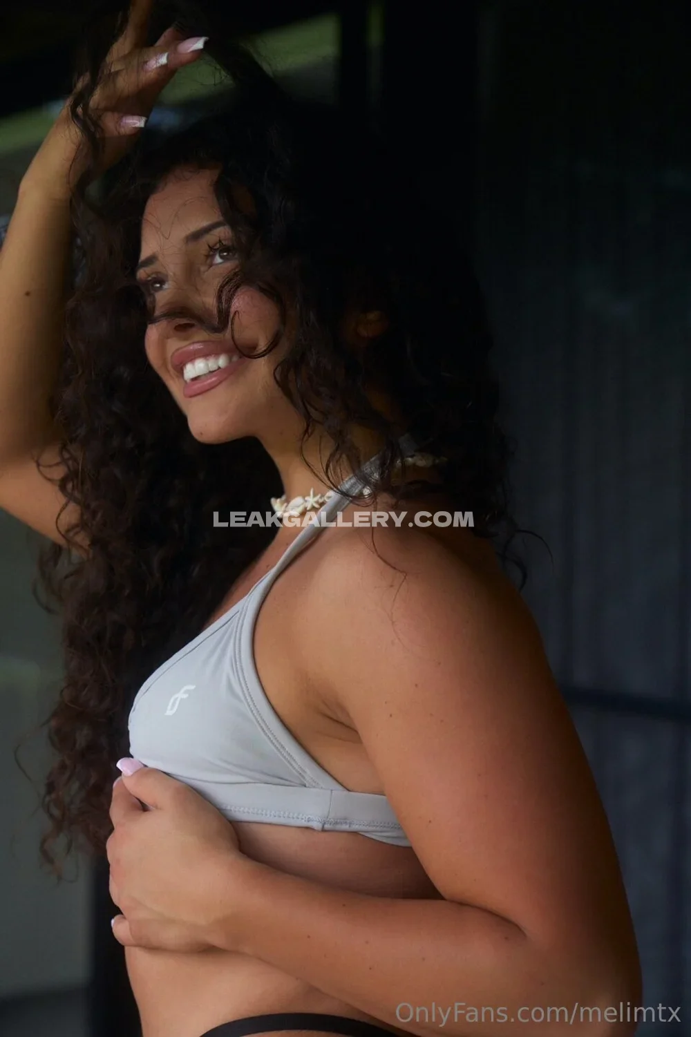 Melimtx Smiling Bikini Top Tease OnlyFans Photo Leaked