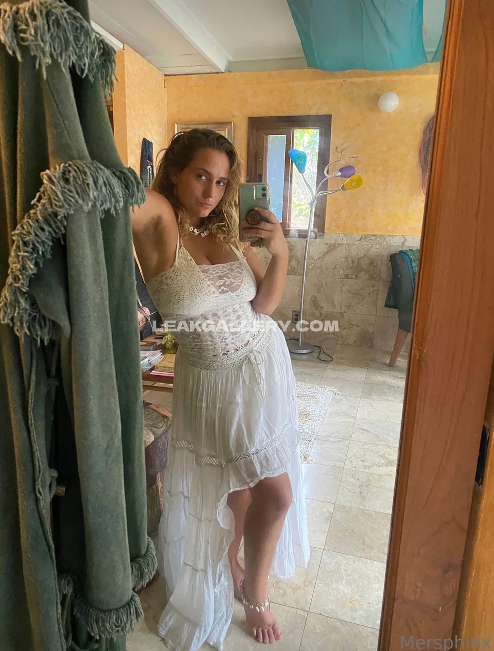 Mersphinx White Lace Dress Selfie OnlyFans Photo Leaked