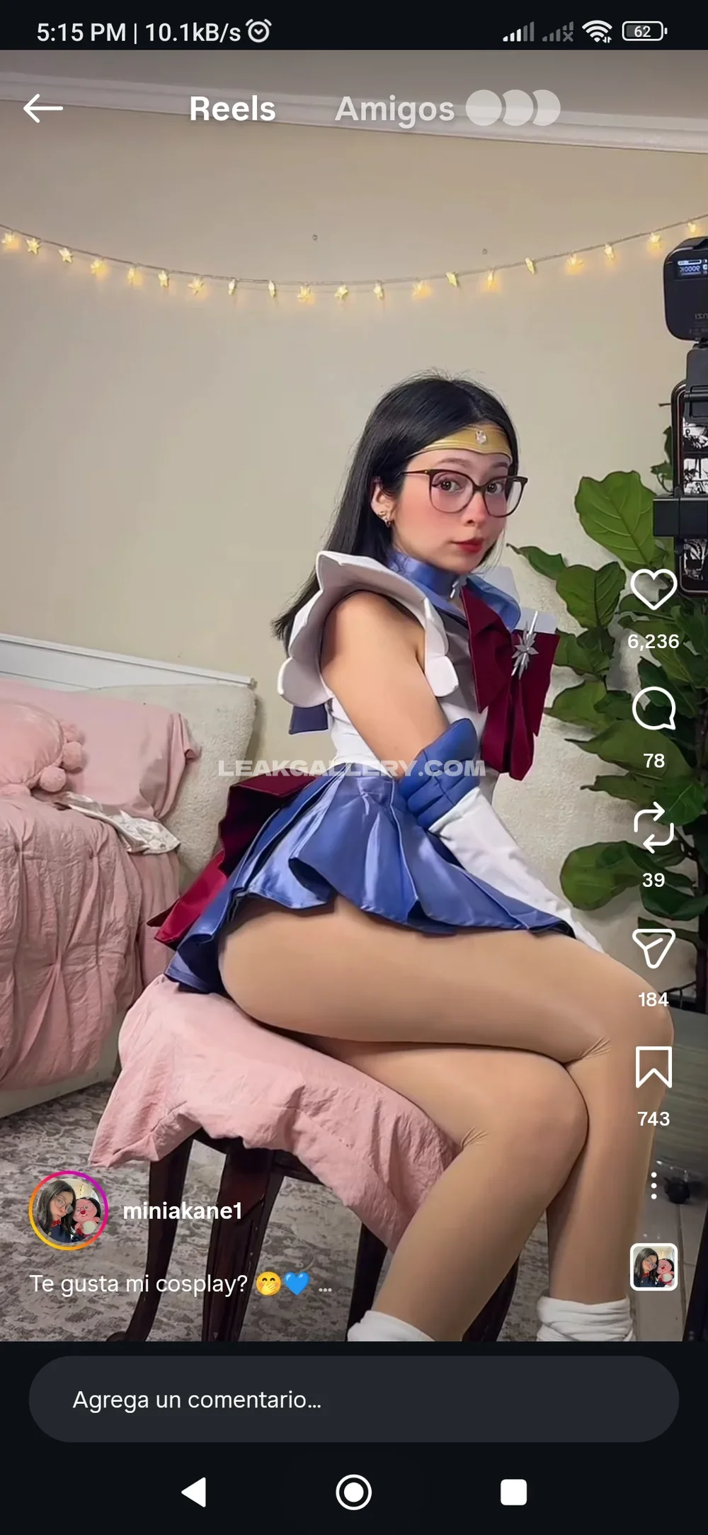 Miniakane_chavez Cosplay Skirt Tease OnlyFans Photo Leaked
