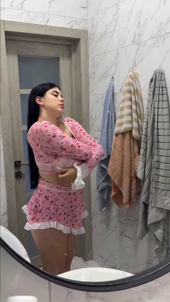 Mona Milk Pink Pajama Mirror Selfie OnlyFans Video Leaked