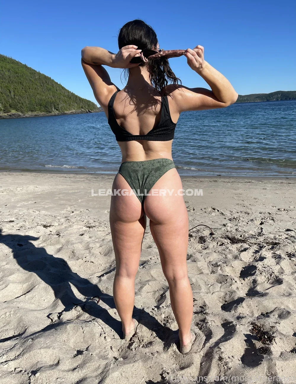 Morganveraa Beach Bikini Back View OnlyFans Photo Leaked