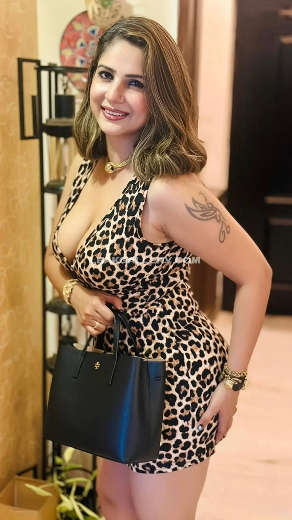 My_desigirl Leopard Print Dress Pose OnlyFans Photo Leaked