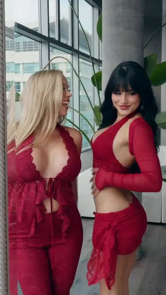 Mycookiejar Red Lace Bodysuit Tease OnlyFans Video Leaked