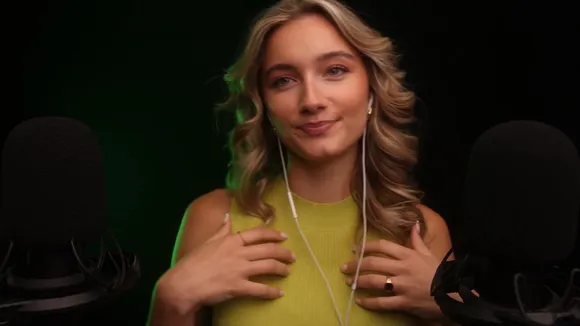 Nanouasmr Topless Mic Setup Tease OnlyFans Video Leaked