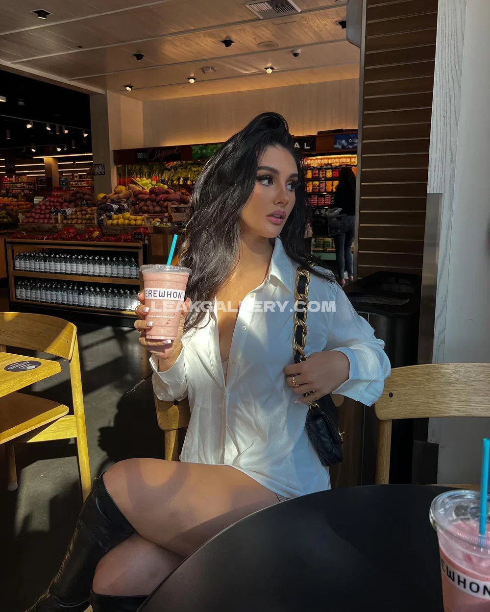 Nataliengibson Unbuttoned Shirt Tease OnlyFans Photo Leaked