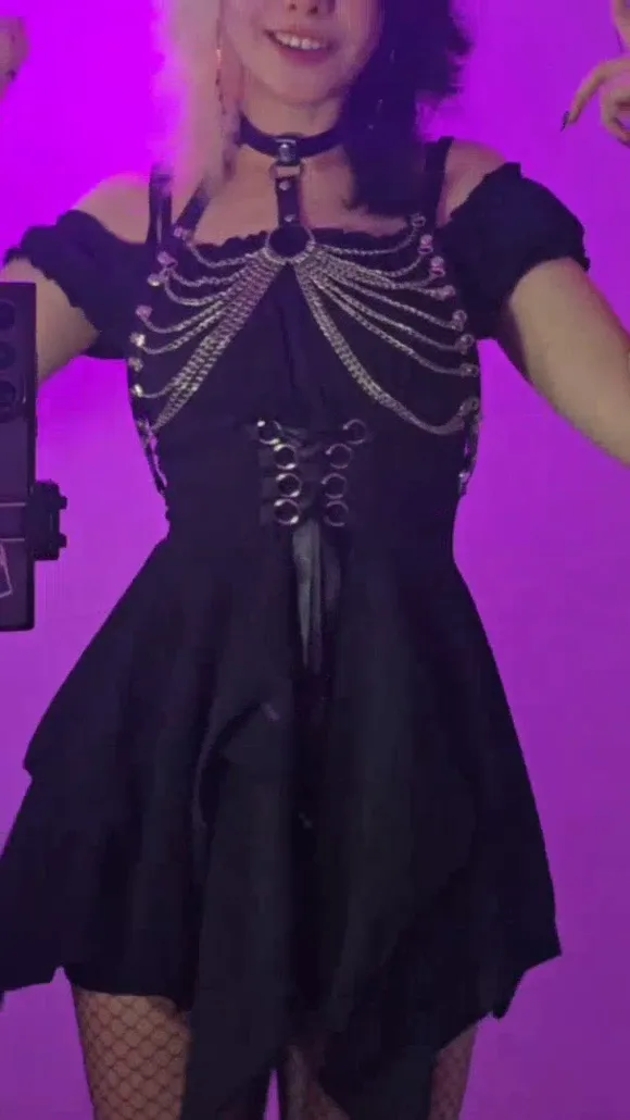 Nathali_the_killer Black Dress With Chains OnlyFans Video Leaked