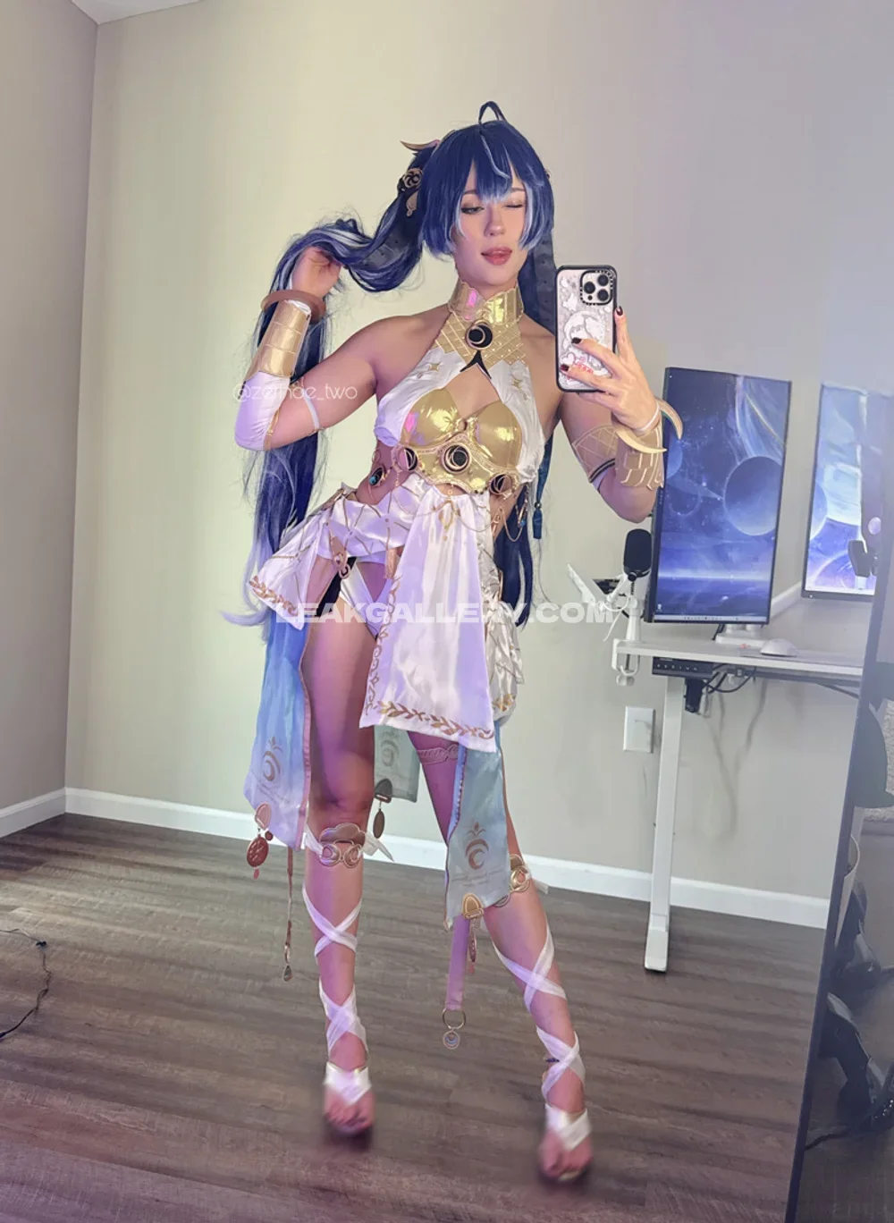 _nineiota Cosplay Mirror Selfie OnlyFans Photo Leaked
