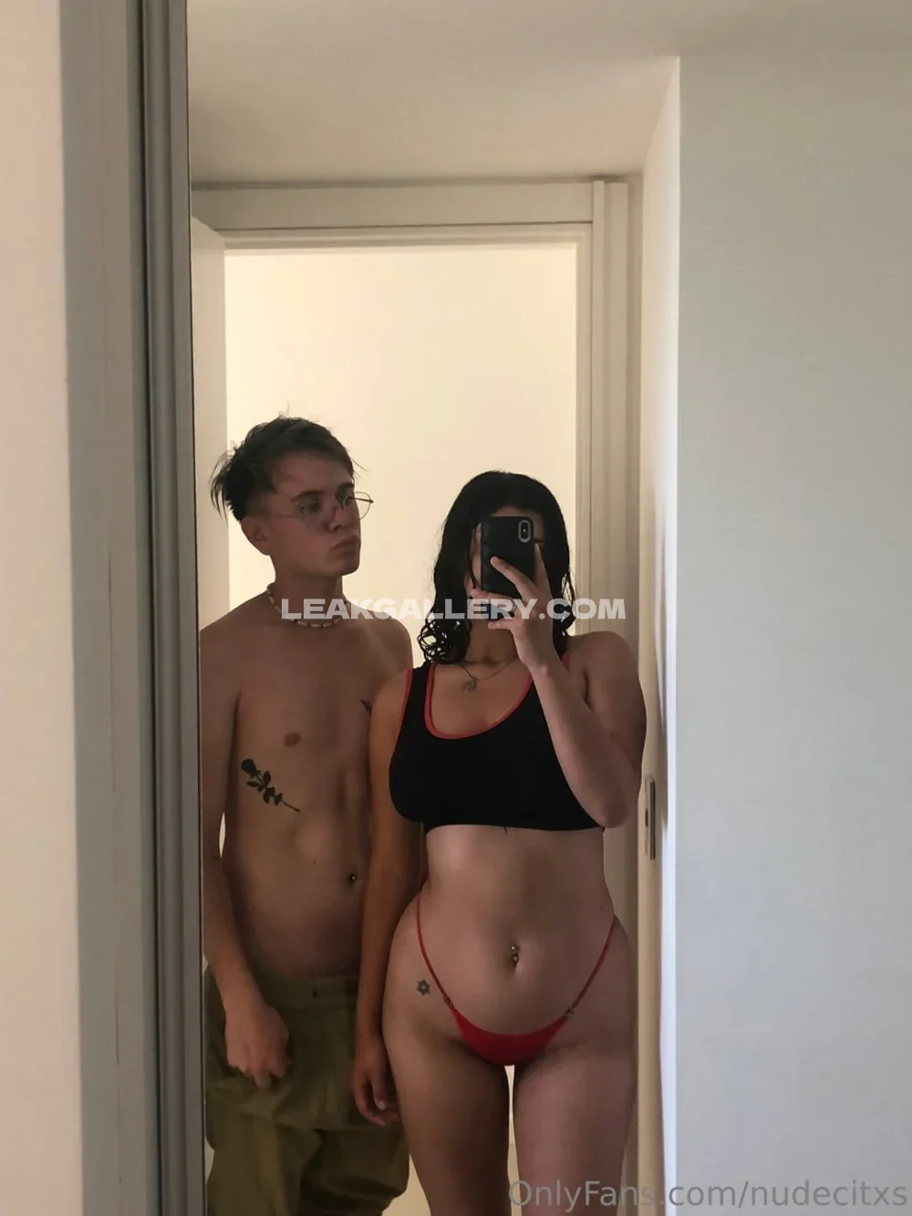 Nudecitxs Red Thong Mirror Selfie OnlyFans Photo Leaked