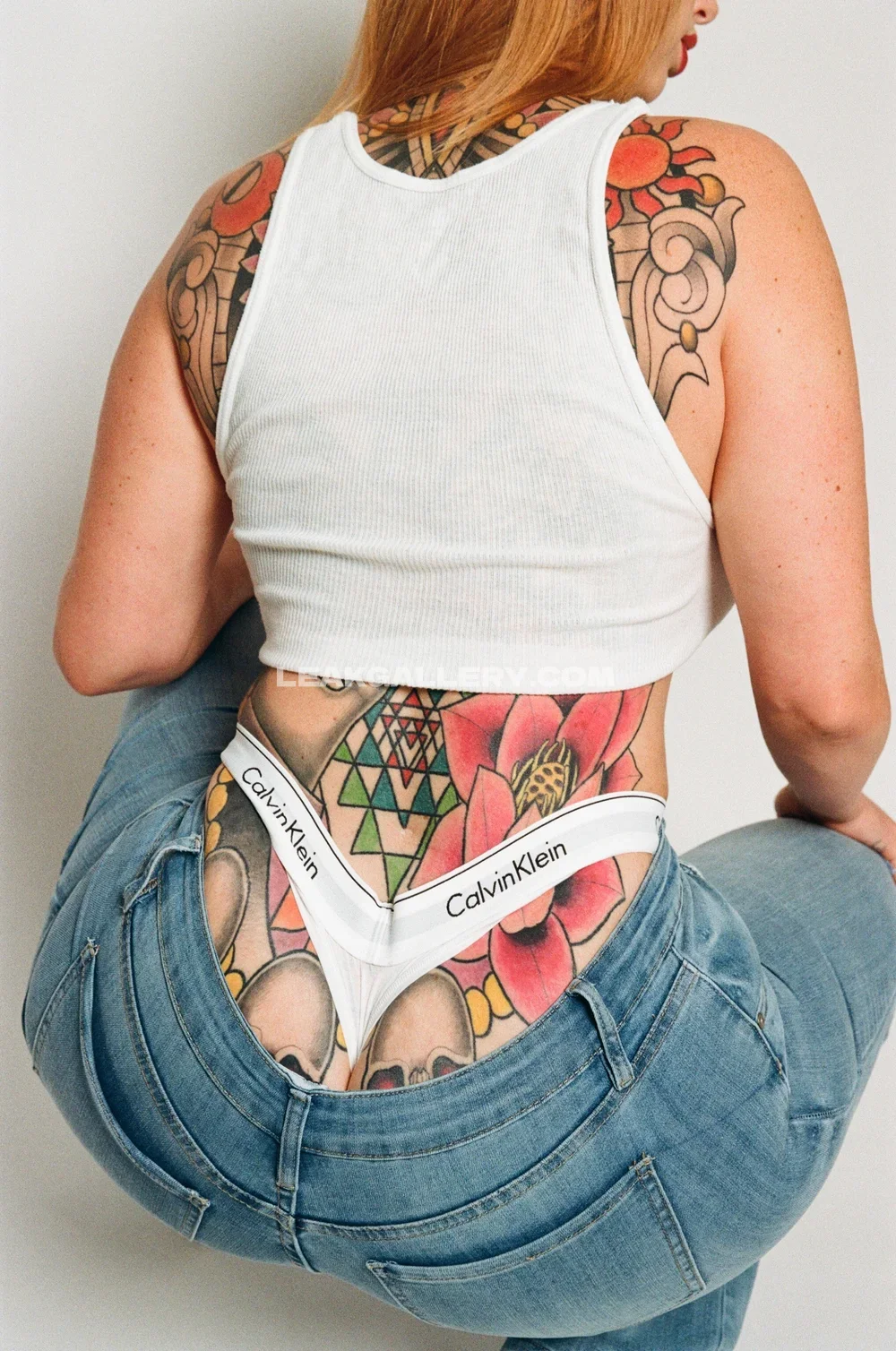 O.st.p Tattooed Back In Jeans OnlyFans Photo Leaked