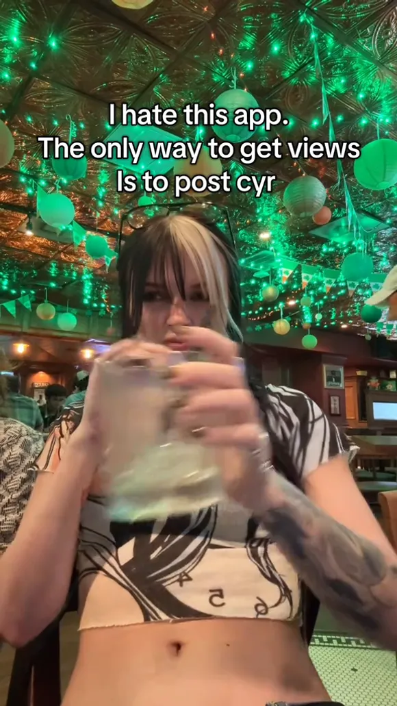 Peachjars Tattooed Topless Drink Hold OnlyFans Video Leaked