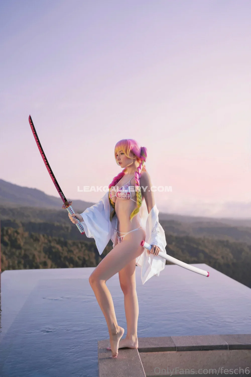 Queenfesch6 Bikini With Katana OnlyFans Photo Leaked
