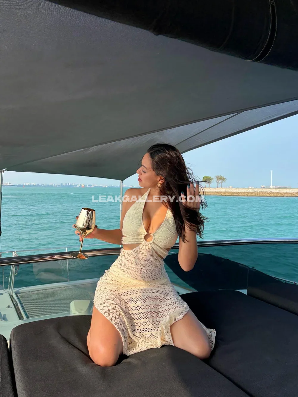 Radhikaa.x Boat Side Bikini Tease OnlyFans Photo Leaked