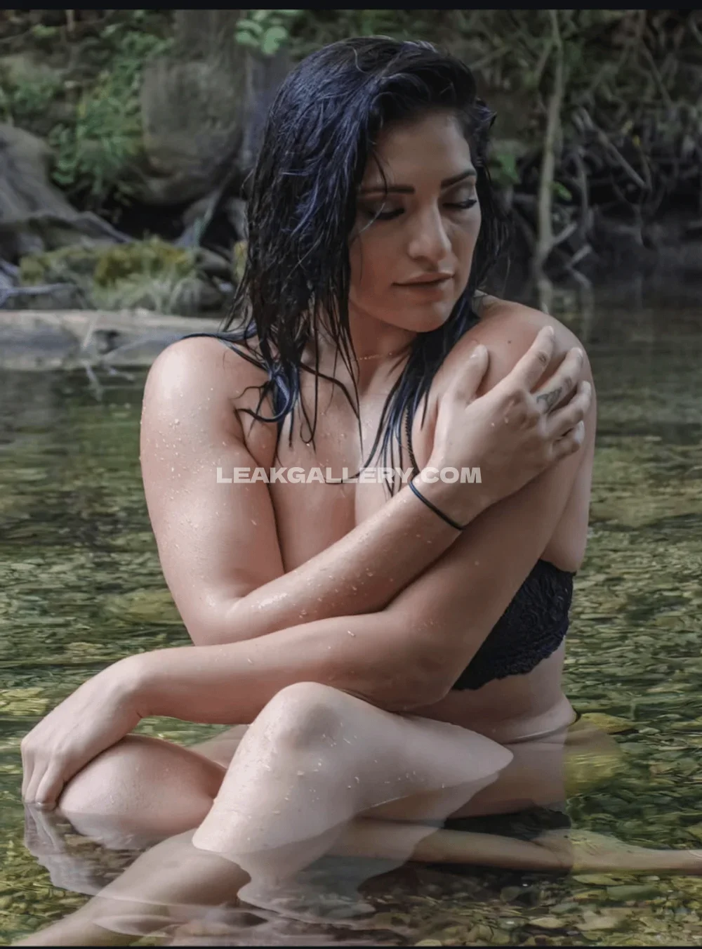 Raquelwwe Naked In River Water OnlyFans Photo Leaked