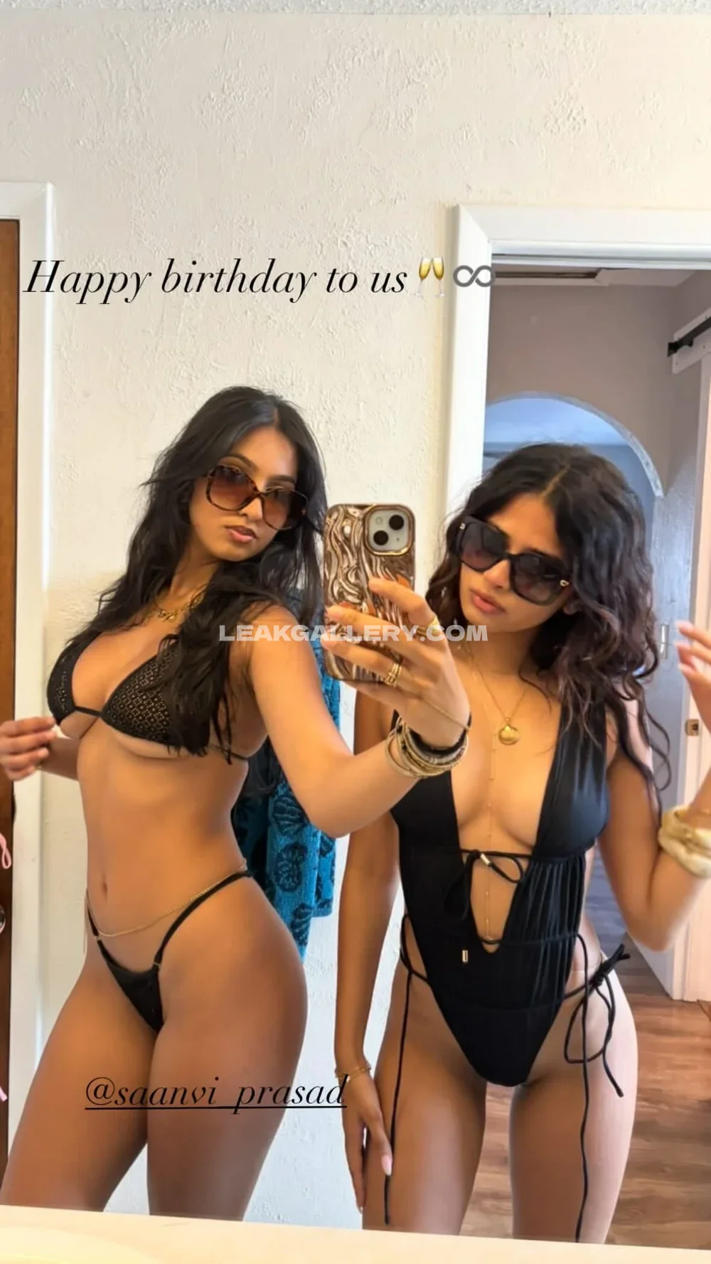 Saanvi_prasad Black Bikini Mirror Selfie OnlyFans Photo Leaked