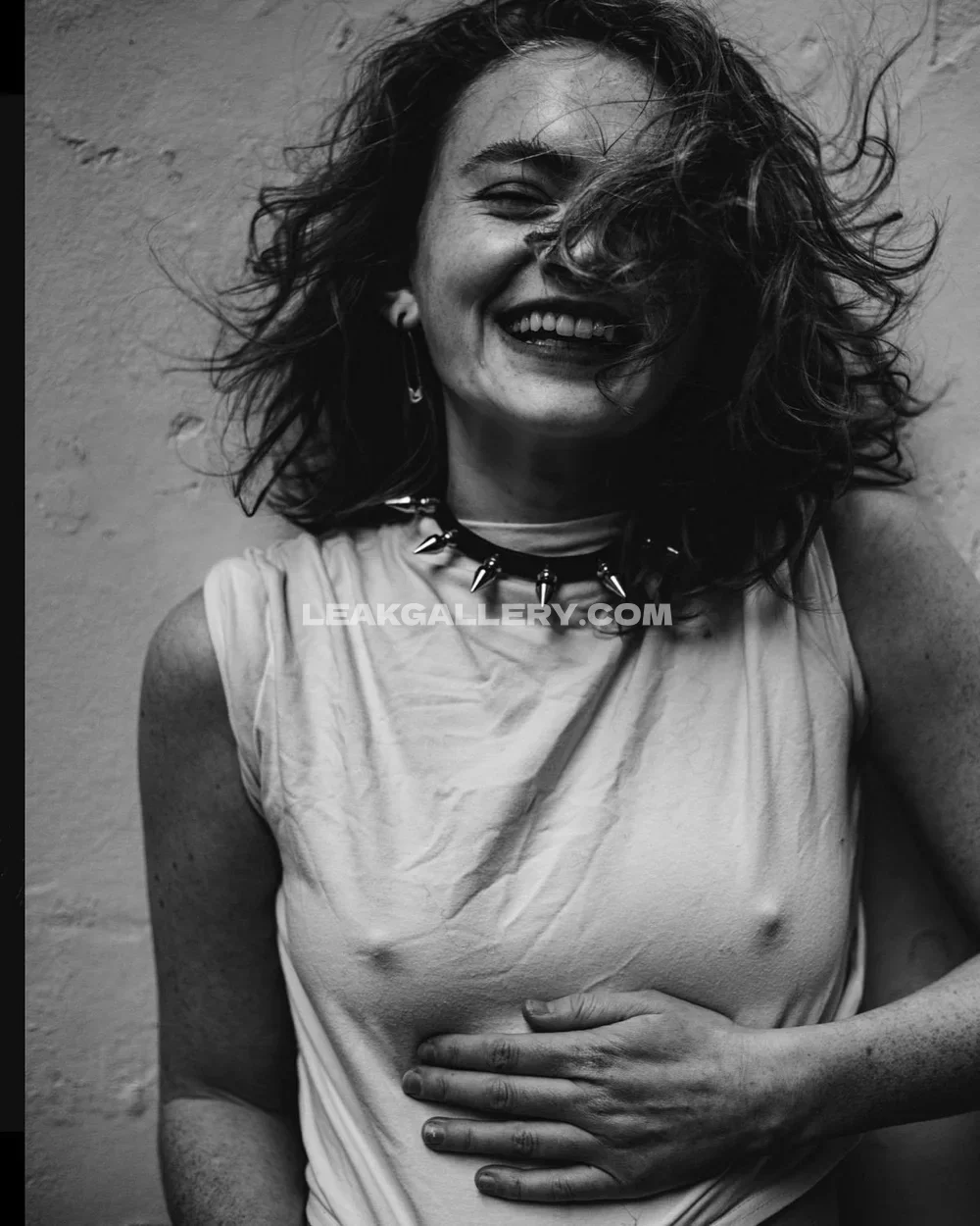 Sadie Sink Freckled Girl Laughing Wildly OnlyFans Photo Leaked