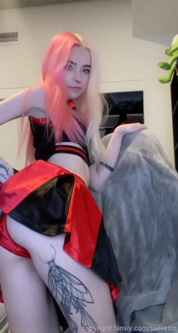 Saekkico Red Skirt Tease OnlyFans Video Leaked