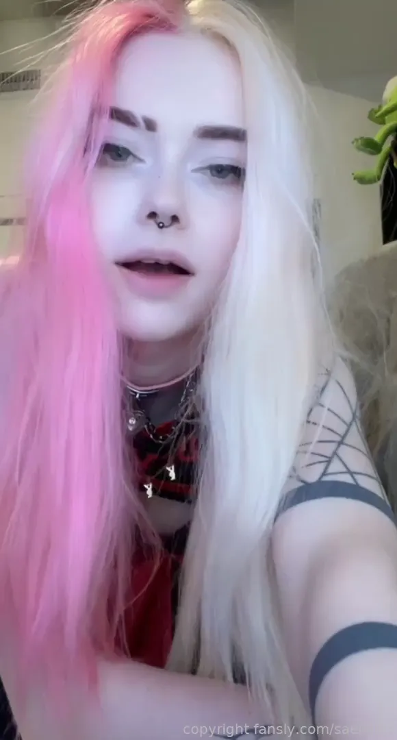 Saekkico Pink And White Hair OnlyFans Video Leaked