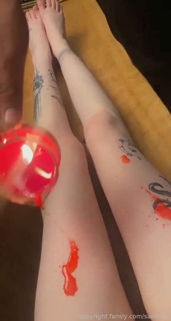 Saekkico Legs With Red Paint OnlyFans Video Leaked