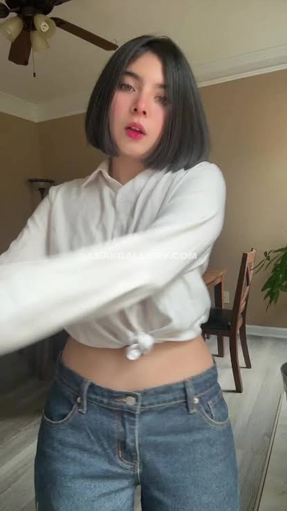 Samm_ravenn Tied Shirt Belly Tease OnlyFans Photo Leaked