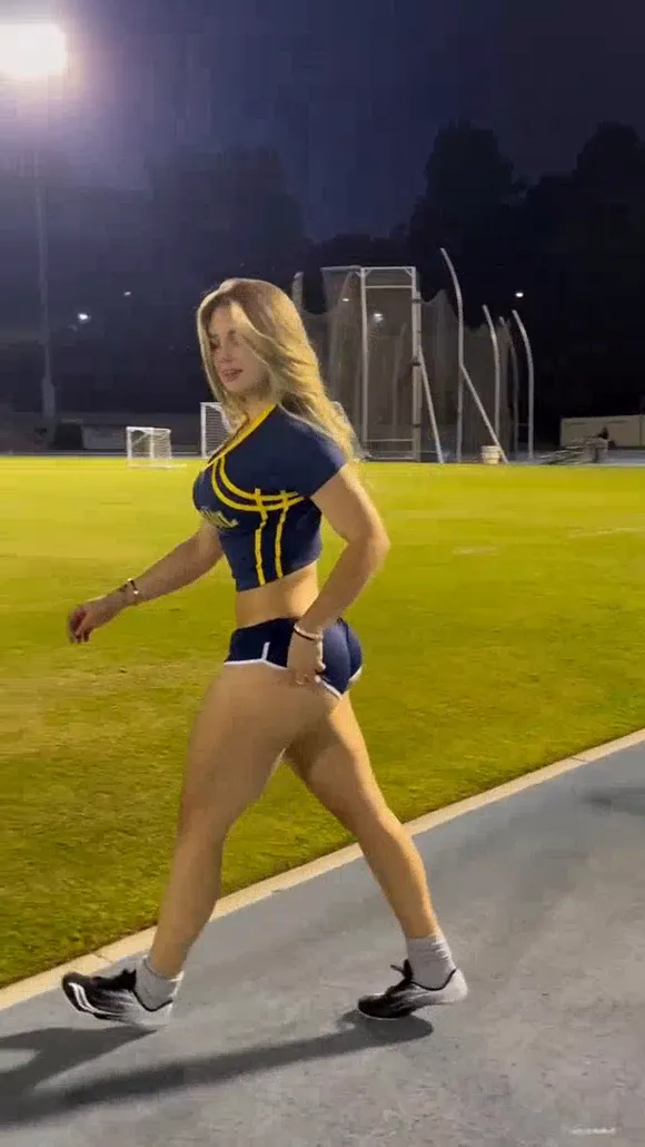 Sava Schultz Cheerleader Outfit Strut OnlyFans Video Leaked