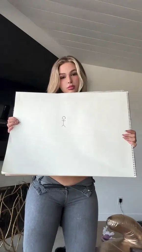 Sava Schultz Holding Sketchpad With Stick Figure OnlyFans Video Leaked