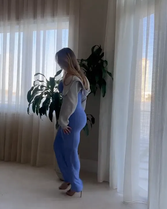 Sava Schultz Pregnant Belly Side View OnlyFans Video Leaked