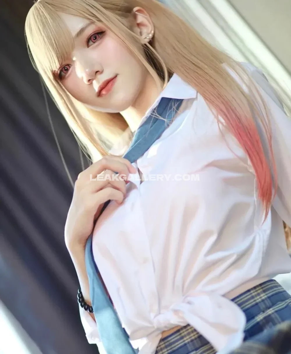 Shiroganesama School Uniform Tease OnlyFans Photo Leaked
