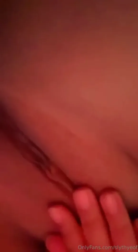 Slythyeof Pink Hair Selfie Tease OnlyFans Video Leaked