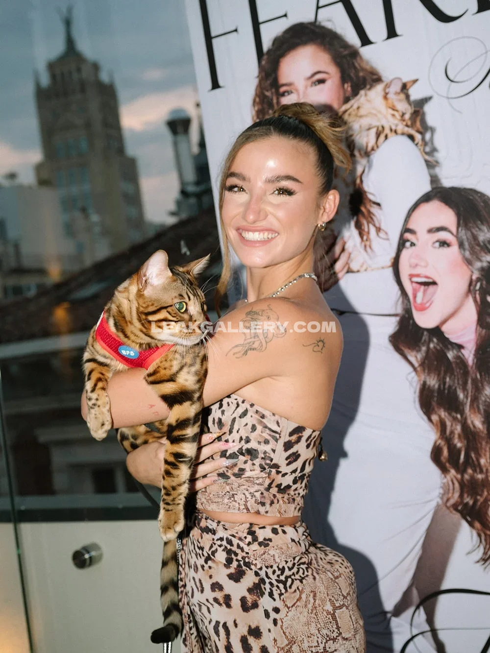 Sofiasurfers Leopard Print Dress Hug OnlyFans Photo Leaked