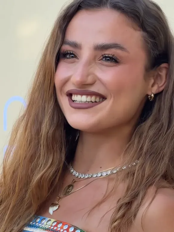 Sofiasurfers Smiling Face Close Up OnlyFans Video Leaked