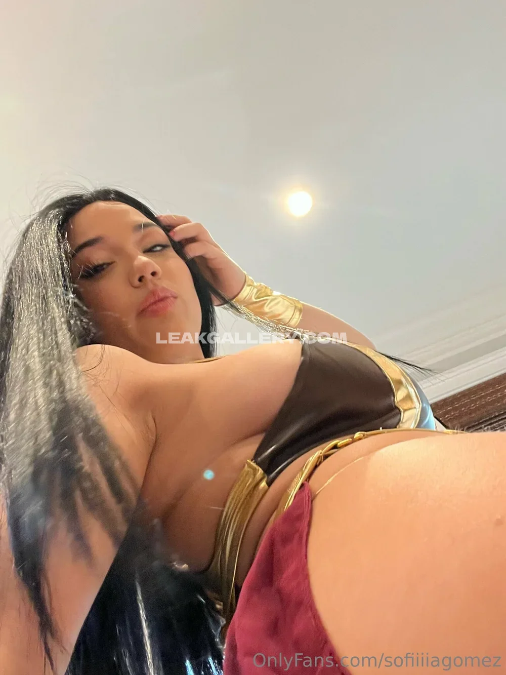 Sofia Gomez Gold Bikini Pose OnlyFans Photo Leaked