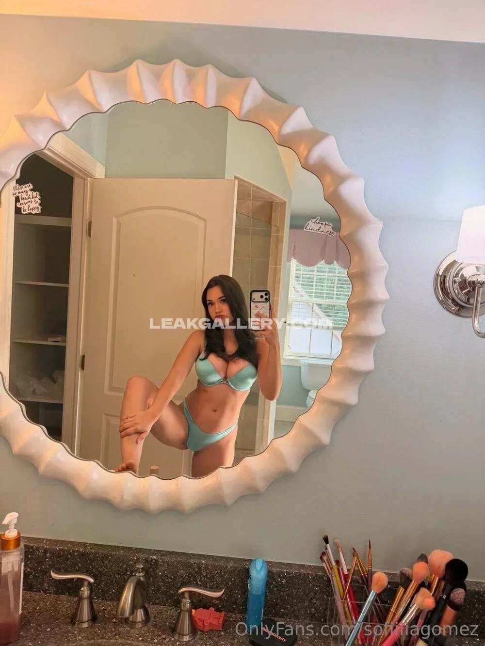 Sofia Gomez Mirror Selfie In Bikini OnlyFans Photo Leaked
