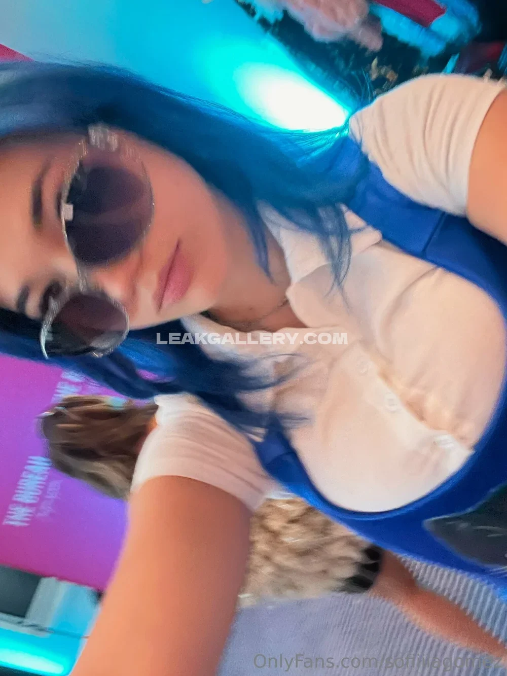 Sofia Gomez Blue Hair Sunglasses Selfie OnlyFans Photo Leaked
