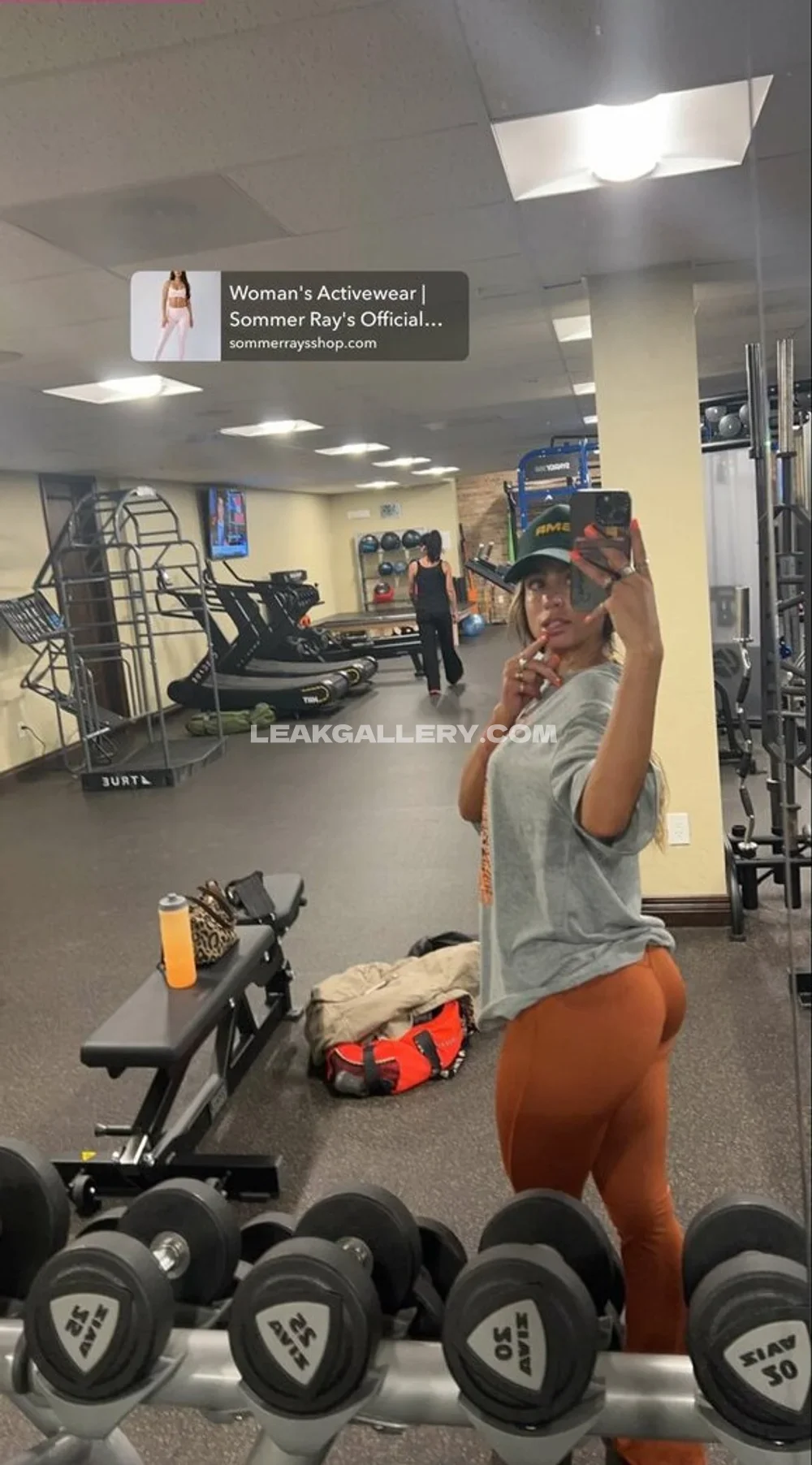 Sommer Ray Gym Mirror Selfie Pose OnlyFans Photo Leaked