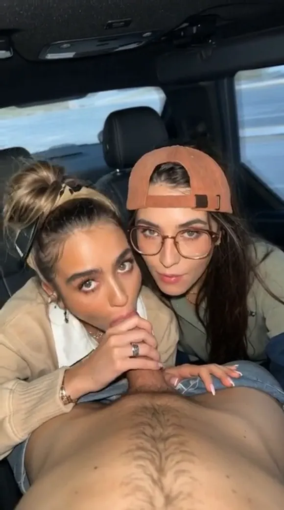 Sommer Ray Oral Sex In Car OnlyFans Video Leaked